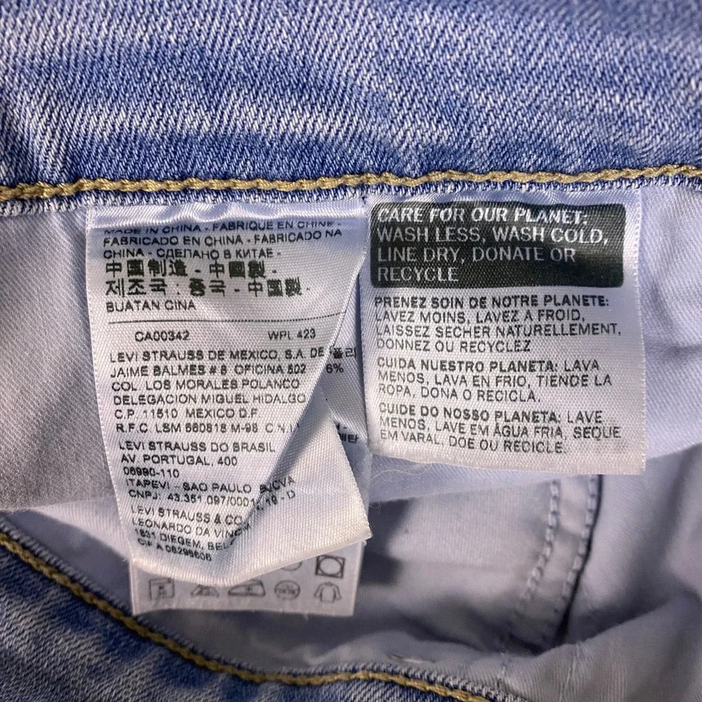 Levis 311 Shaping Skinny Jeans Men's Size 38x32 Light Wash Blue Stretch Denim